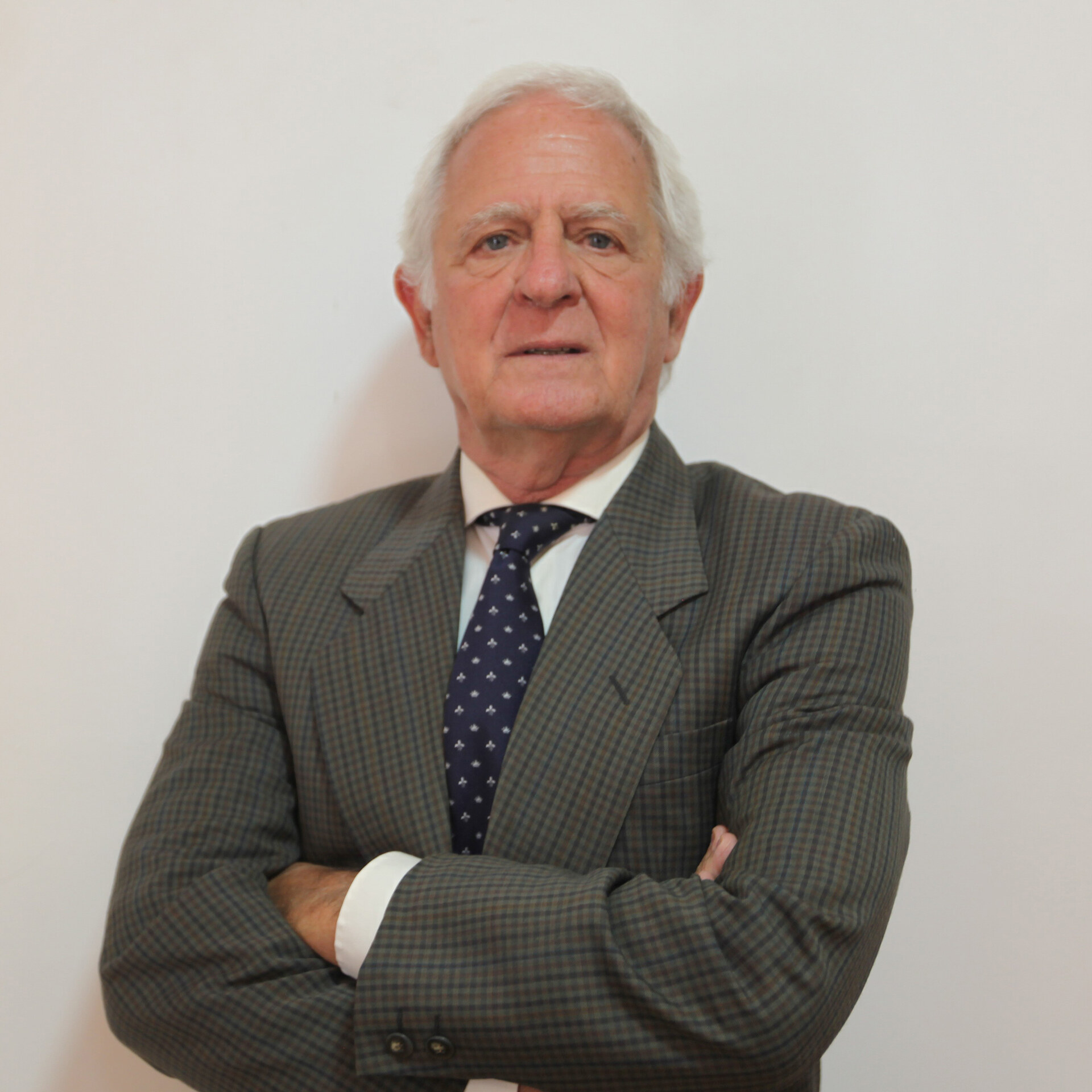 Dr. Esteban Raúl Vergara (h)